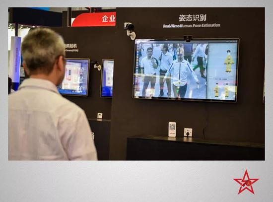 平博娱乐场代理申请官方注册,马德里学校搞“踏板教室”