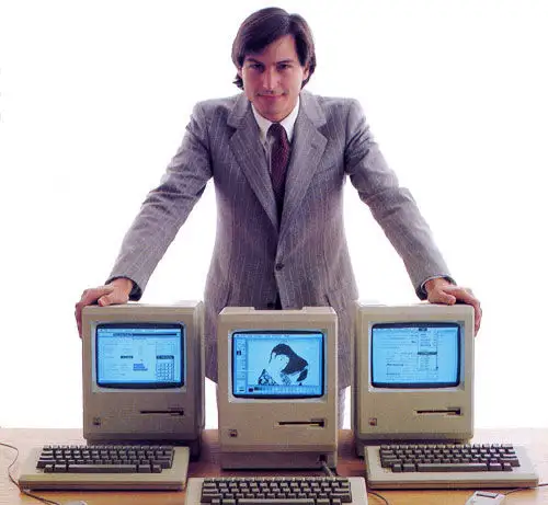 乔布斯和他的麦金塔(Macintosh)电脑