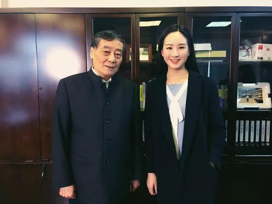 宗庆后访谈：为何不碰房地产和金融 谈集权和接班人