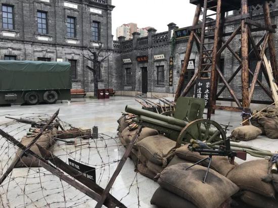 影视公司谁在裸泳? 华谊兄弟风波不断营收大增