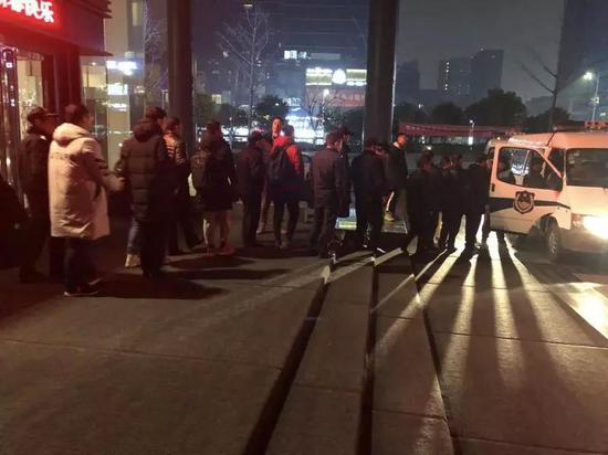 网上流传的现场照片