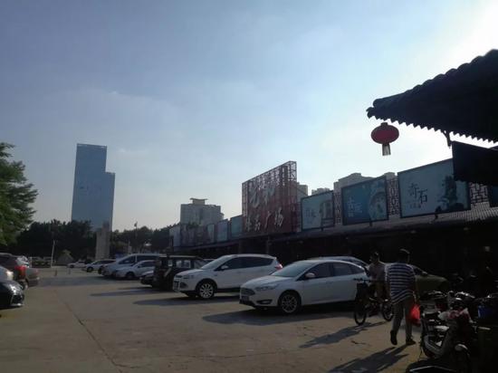 www.优德88.-ofo等共享行业频繁“烂尾” 善后服务谁来买单?