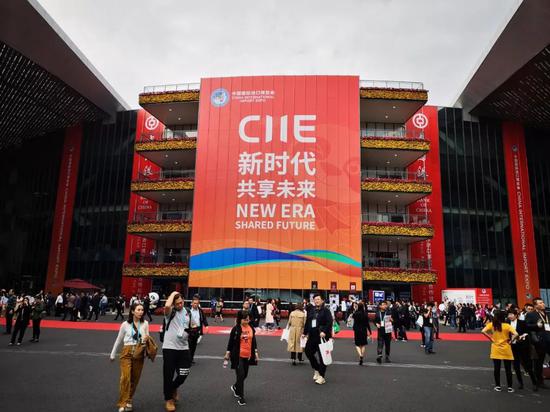 巴登娱乐网可信吗|王思聪还债20亿遭打脸?两位熊猫互娱投资人否认收到协商邀请