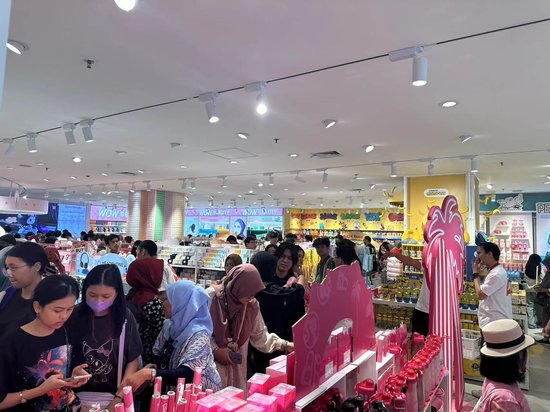 名创优品 中国“海外连锁之王”