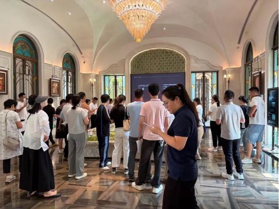 现房销售新政叠加房贷贴息落地,国庆期间多地楼市表现亮眼