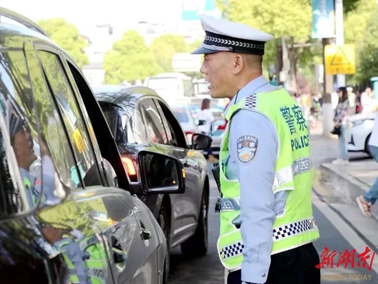 强产业优服务 “软硬”兼施助推张家界旅游高质量发展