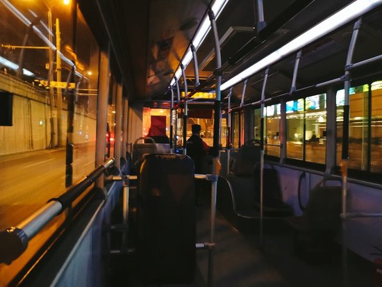 保定公交怎么?政府补助下滑,公交越来越少,最多需要等上一个小时