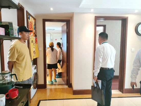 北京二手房业主,连夜变脸