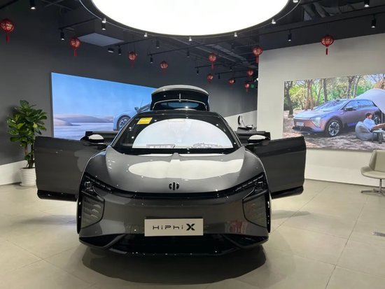 圖注:高合汽車體驗店 圖片來源:每經記者 黃辛旭攝