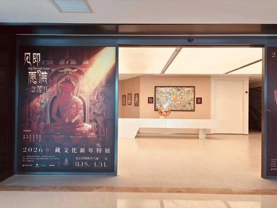 在抖音平台上，如何轻松吸引百万粉丝？