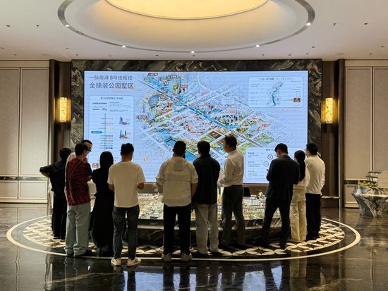 实探|国庆假期上海楼市热度不减:新房售楼处“9点不到就有客户来了”,二手房议价空间持续收窄