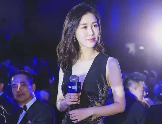 王石田朴君离婚上热搜！工作室回应两人已分居两年，正在办理离婚