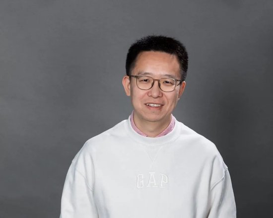 一家创业公司“赶考”大模型140天：争吵、奔跑、新内卷