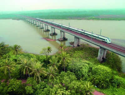 海南环岛高铁今日通车 旅客3小时可环岛一周|高铁|海南|环岛_新浪财经_新浪网
