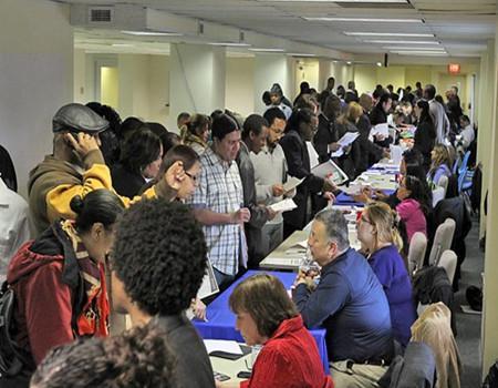 ING:ADP就业数据强劲 然对非农预示作用有限