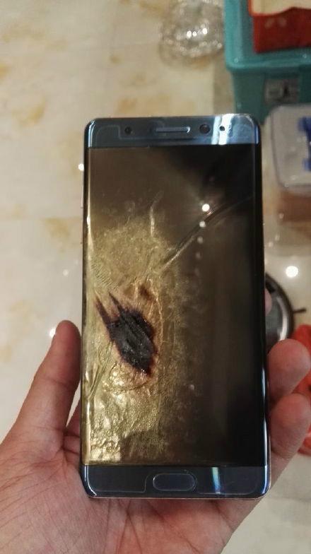 Note7���б�ը�¼��ĳ������͡�