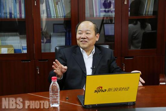 国家统计局局长宁吉喆接受新浪网专访谈三农普