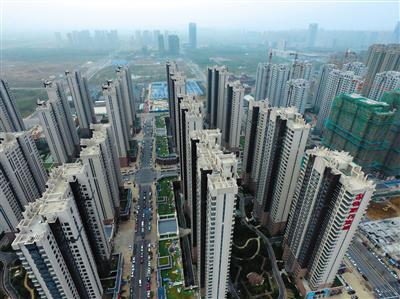 去年狂热的部分二线城市楼市变得异常冷清，合肥在春节期间一度传出楼市“暴跌”的消息。图/视觉中国
