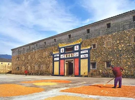 各市最新平均工资出炉:深圳平均6940元|GDP|