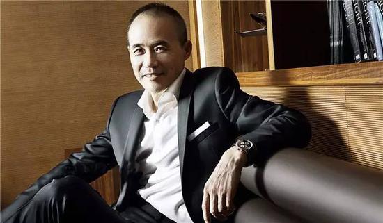 万科董事长王石_万科王石老婆女儿照片