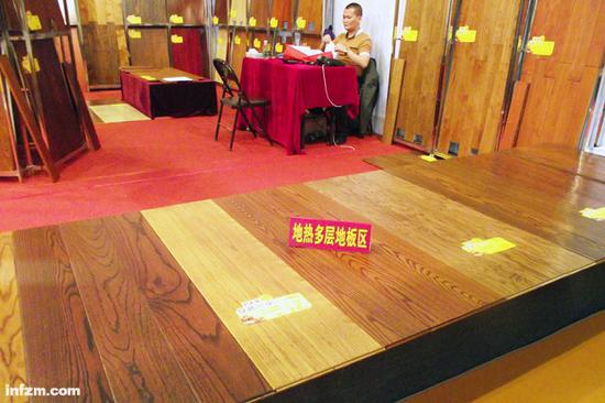 成都市工商局将“家居行业违法广告行为”作为2017年整治工作的重点治理对象。（视觉中国/图）