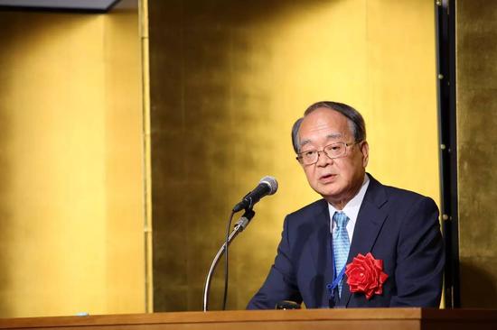 一批中国企业家组团去了日本 发现了一件事|企