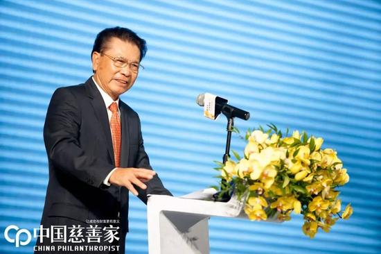 详解美的创始人何享健慈善计划:60亿建立慈善