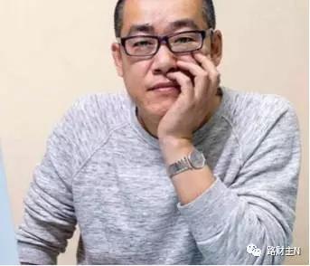 作为一个存心的诈骗人,李笑来的贪心绝不仅仅这一点。