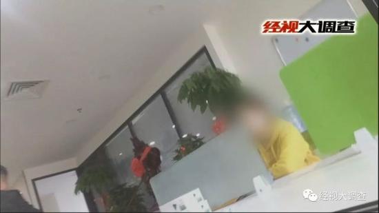 “佳丽贷”专贷漂亮女孩 无力还钱就介绍KTV陪侍 综合 第30张