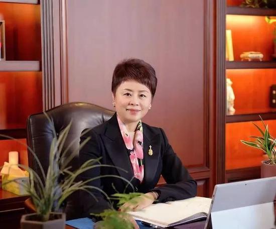 爱心人寿董事长张延苓