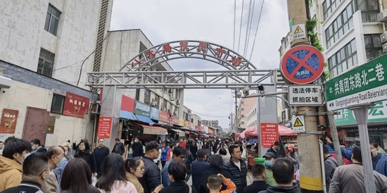 国君淄博烧烤体验纪实：啤酒消费动销有望加速