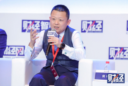 君博游戏中心,假动作连队友也骗!隆多快攻假传詹姆斯,老詹:骗我?给你一火锅