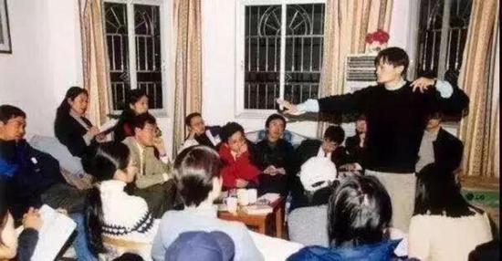 黑魂3要塞外围在哪买_MOM规则发布 首批公募产品很快面世