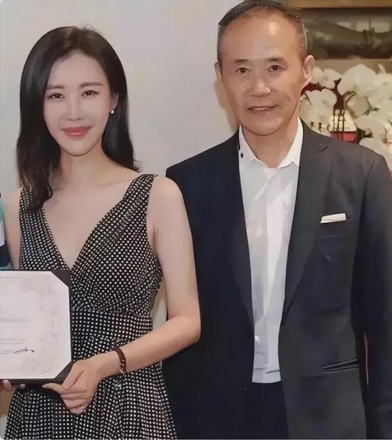 王石田朴君离婚上热搜！工作室回应两人已分居两年，正在办理离婚