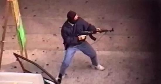 旺角街头的叶继欢,香港,1993年