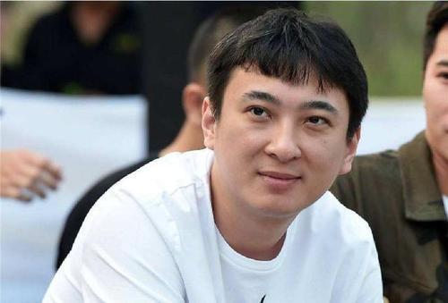 华博娱乐主页_“天下第一大火锅”出征第二届进博会 光火锅底料就有2000公斤