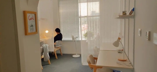 用户在不舍自修馆看书 　　受访者供图