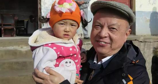 博狗注博 - 直播微视评︱别让家长的无知 造就孩子的无耻