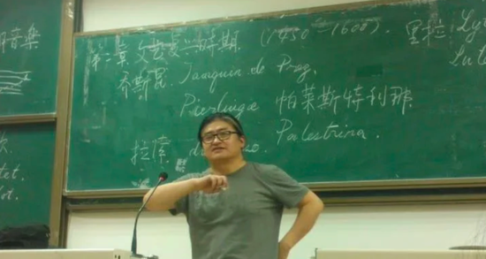 刘欢去世,追忆他在贸大的二三事