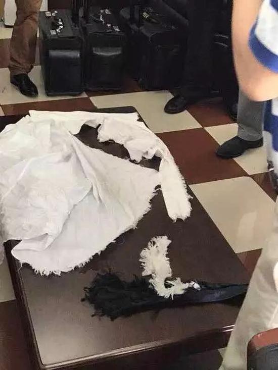 人民日报:是时候该聊聊川航风挡玻璃为什么碎