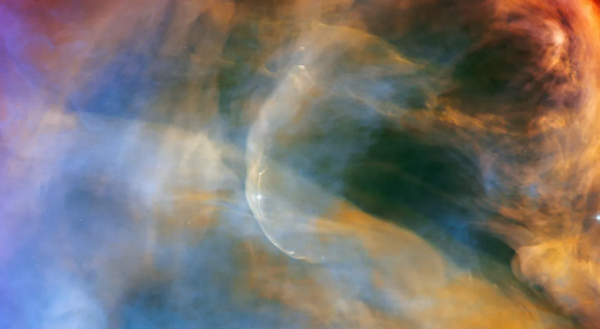 哈勃发现“天体云景”：像一幅美丽的抽象水彩画