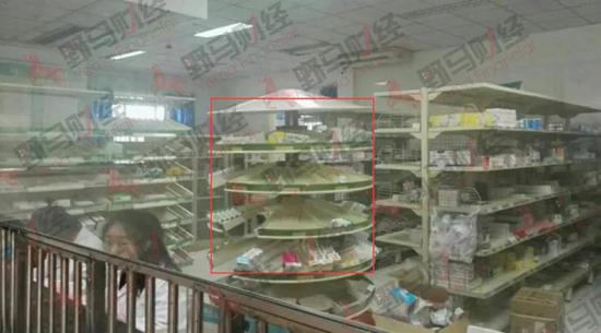 上图为投资人供图,可以清晰的看到医院缺少很多药品