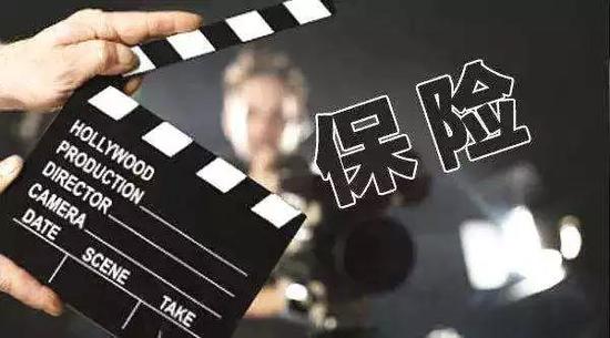 「乐乐银商」我结婚那天,前女友追着婚车跑掉了鞋子,我打电话跟她说了8个字
