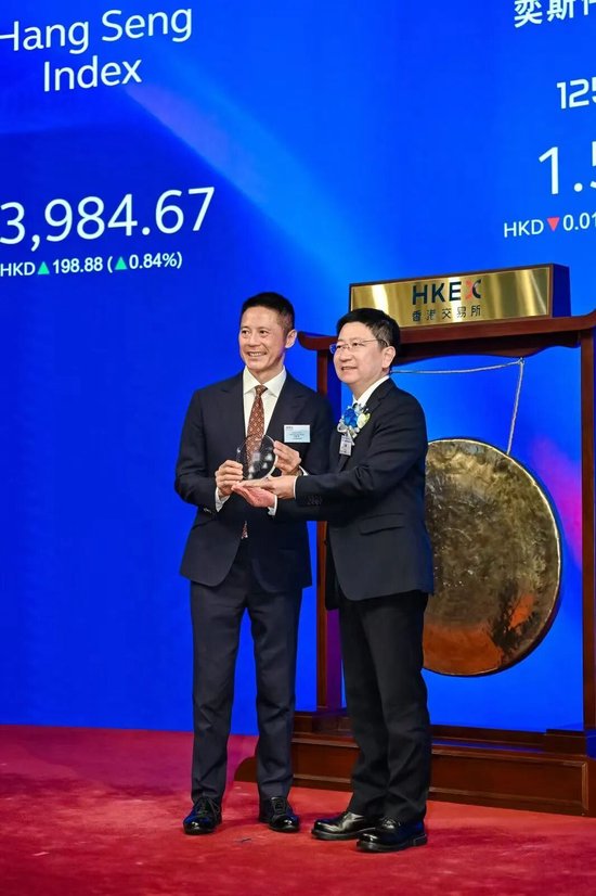 奕斯伟计算市值跌至300亿港元:屹唐盛海基金浮亏4246万,合肥建投浮亏2111万 奕斯伟计算市值跌至300亿港元:屹唐盛海基金浮亏4246万,合肥建投浮亏2111万
