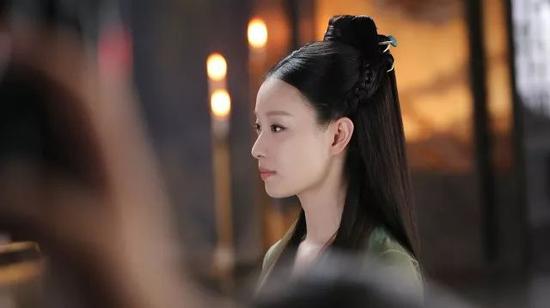 ���Ӿ硶�ϫԵ������