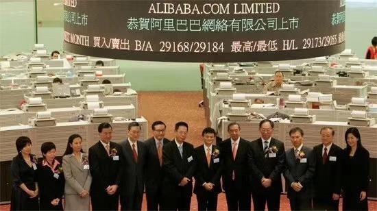 王朝足球投注 深夜北京南站外出租车变黑车 一单最少要300元