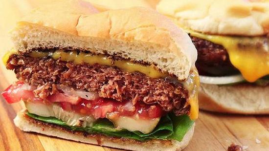 做“假肉”的公司有多火?上市暴涨、获比尔盖茨投资,下一个将起飞的“猪”?