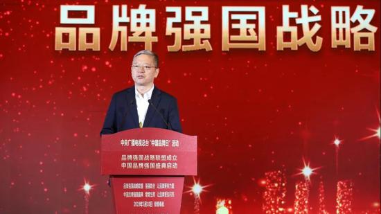 △中国纺织工业联合会副会长夏令敏致辞