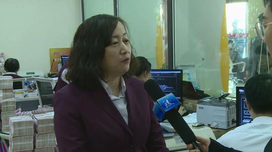 澳门赌场厅里开户头_19号台风过后生活物资匮乏 日本灾区民众发推特求救援