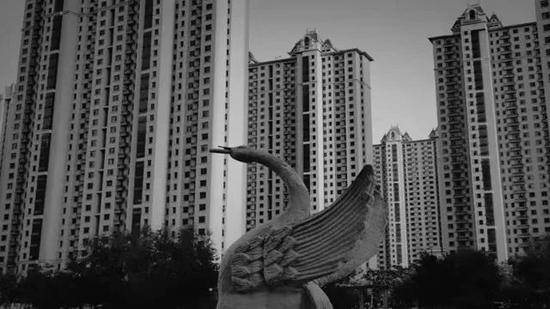 恒大武汉一项目坍塌致6人死亡